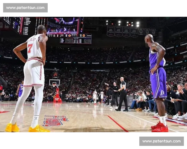 NBA直播湖人对决热火G4第四节关键时刻全程回顾与解析 NBA直播湖人对决热火G4第四节关键时刻全程回顾与解析